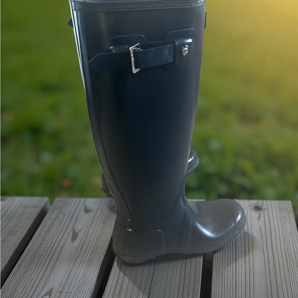 Hunter Classic Blue Rain Boots - Picture 2 of 9